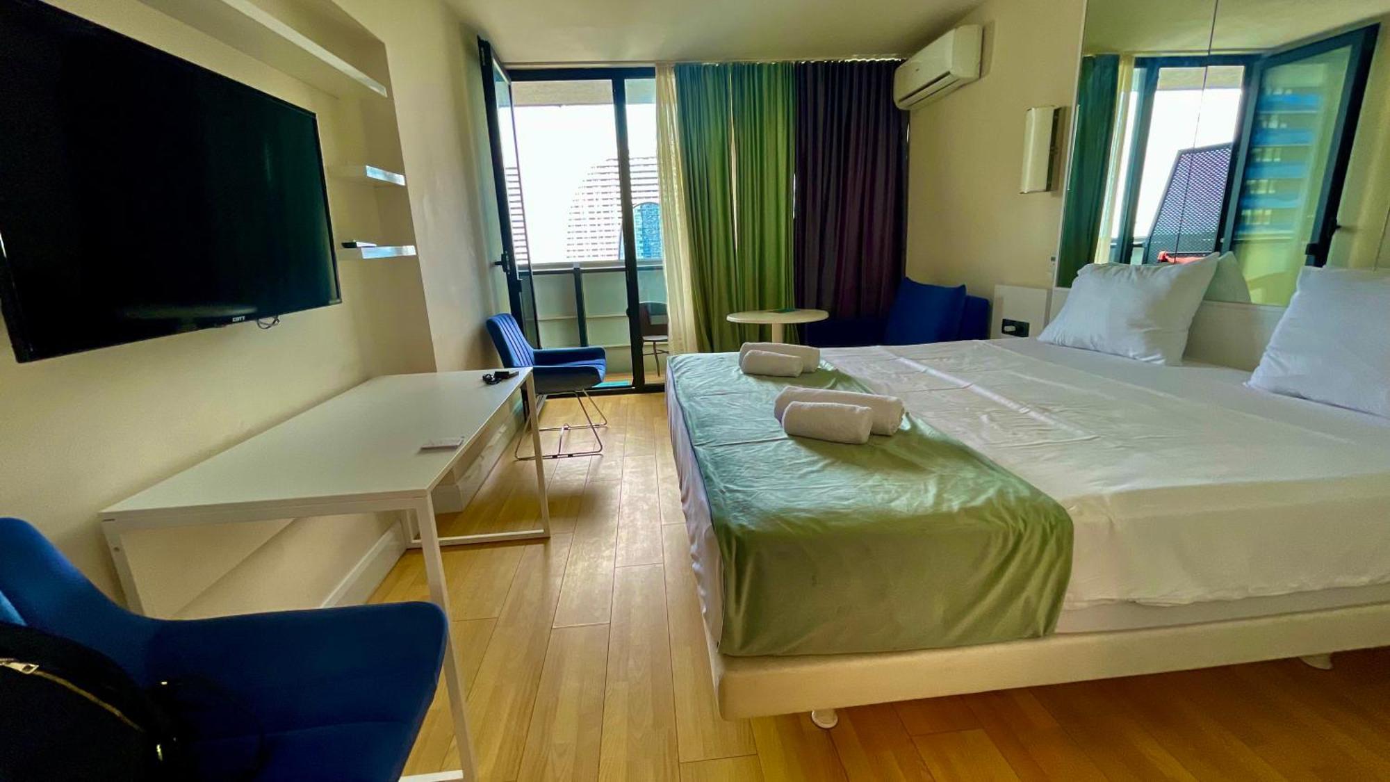 Marvella Orbi City Sea View Batumi Exterior photo
